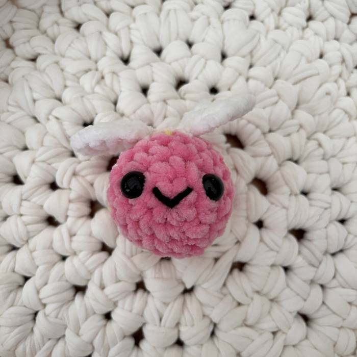 Bee Plushie - Image 6