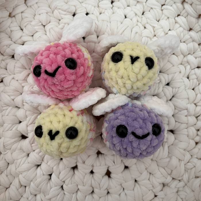 Bee Plushie