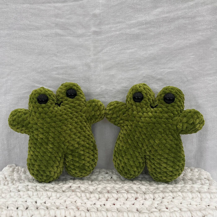 Frog Plushie