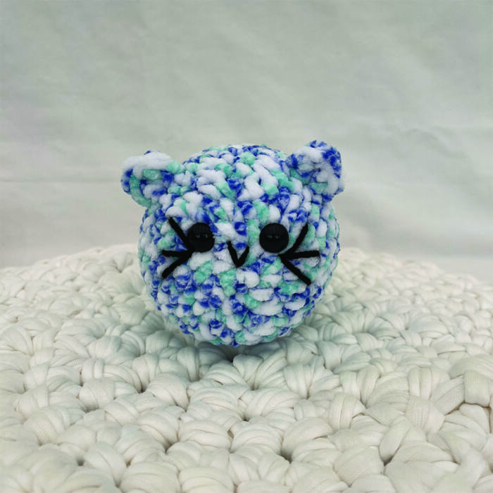 Speckled Blue Loaf Cat