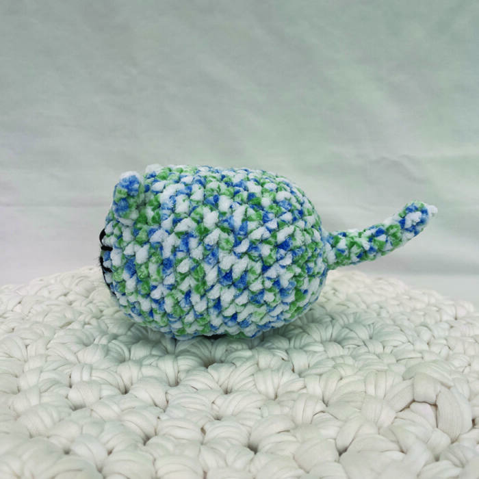 Green and Blue Loaf Cat - Image 2